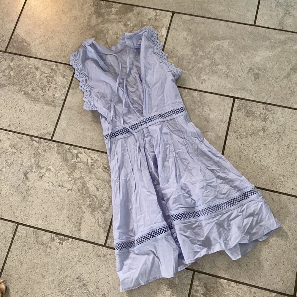 Molly Bracken Lilac Sleeveless Pleated Cotton Dress - Picture 6 of 7